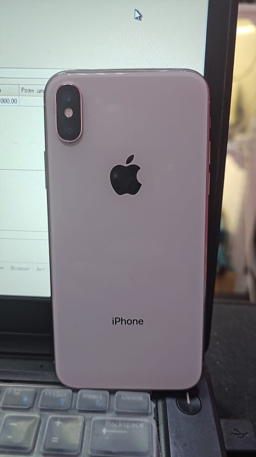 Смартфон iPhone X 64Gb