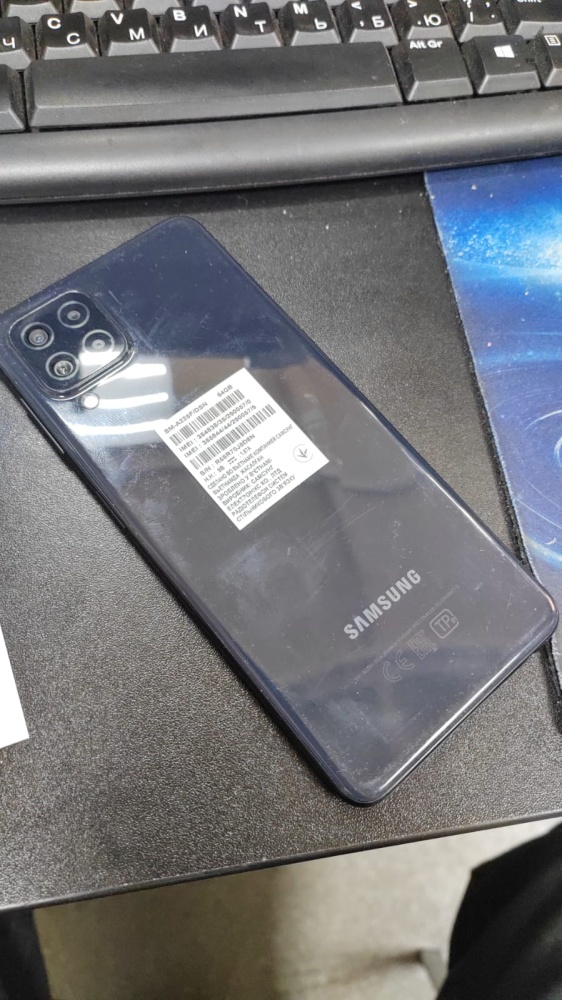 Смартфон Samsung A22
