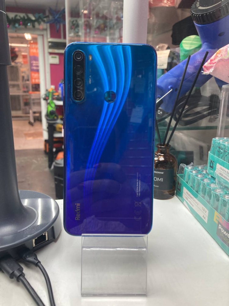 Смартфон Xiaomi Redmi note 8 4\64