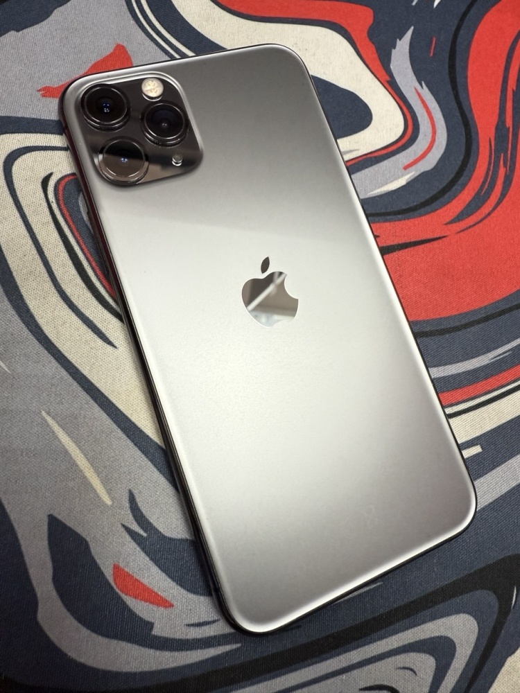 Смартфон iPhone 11 PRO 256 Gb