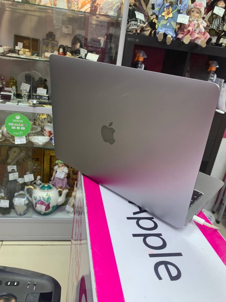 Ноутбук Macbook Air m1
