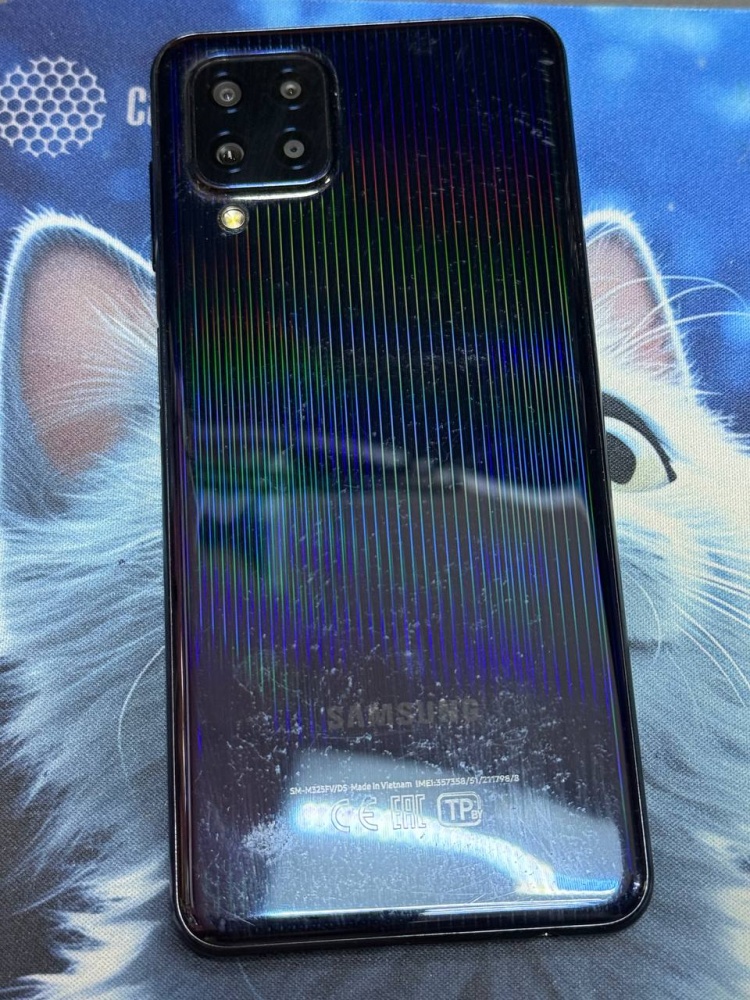 Смартфон Samsung  M32 6-128