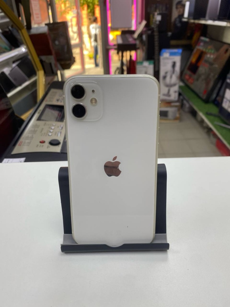 Смартфон iPhone 11 64Gb