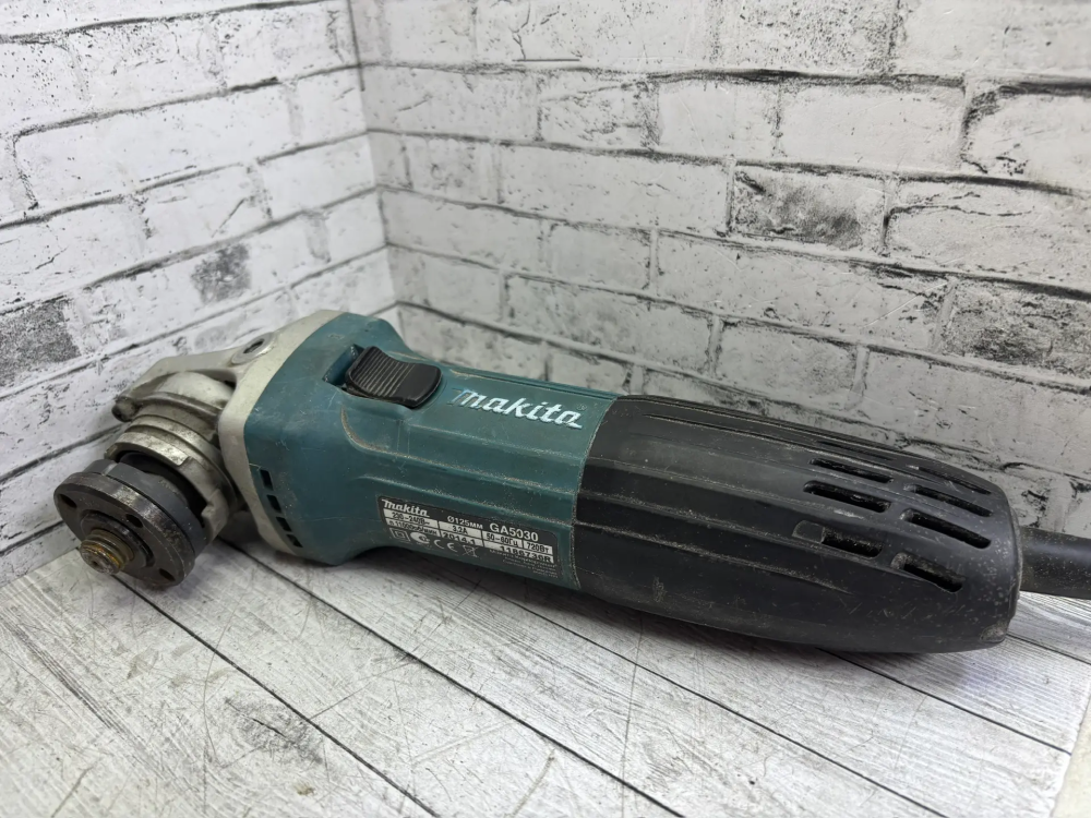 УШМ (Болгарка) makita ga 5030
