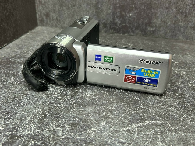 Видеокамера Sony dcr-sx45