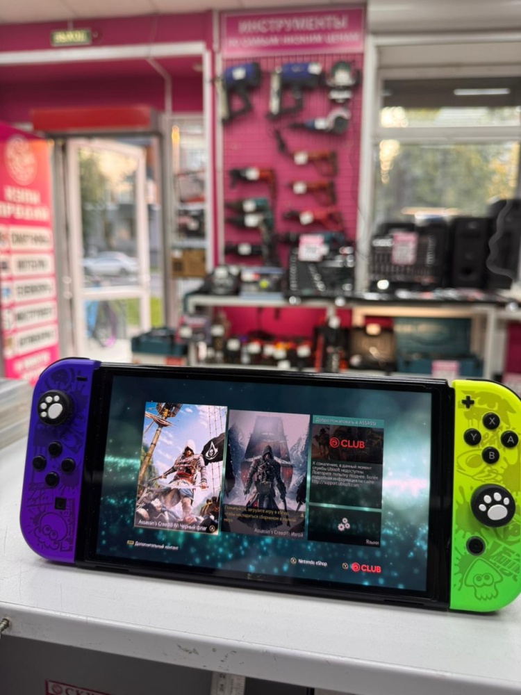 Игровая приставка Nintendo Switch OLED