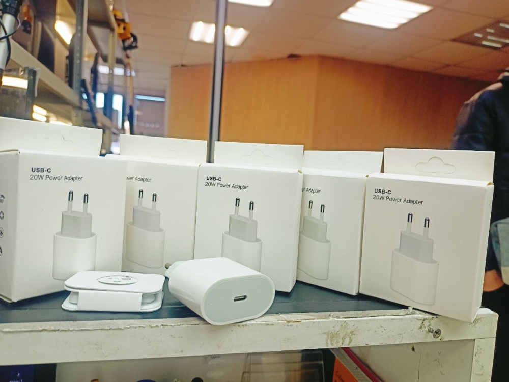 Адаптер Apple №5