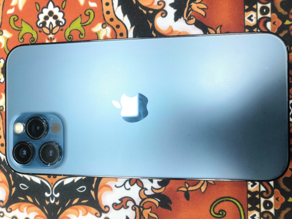 Смартфон iPhone 12 PRO 256 Gb