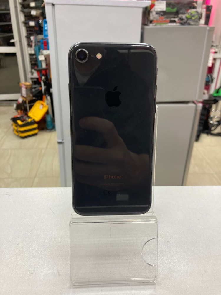 Смартфон iPhone 8 64 Gb