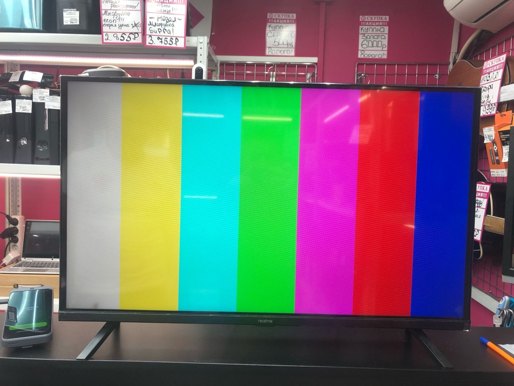 Телевизор realme RMT101