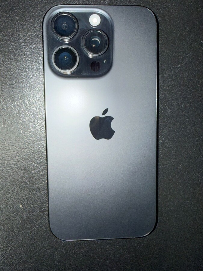 Смартфон iPhone 16 PRO 256