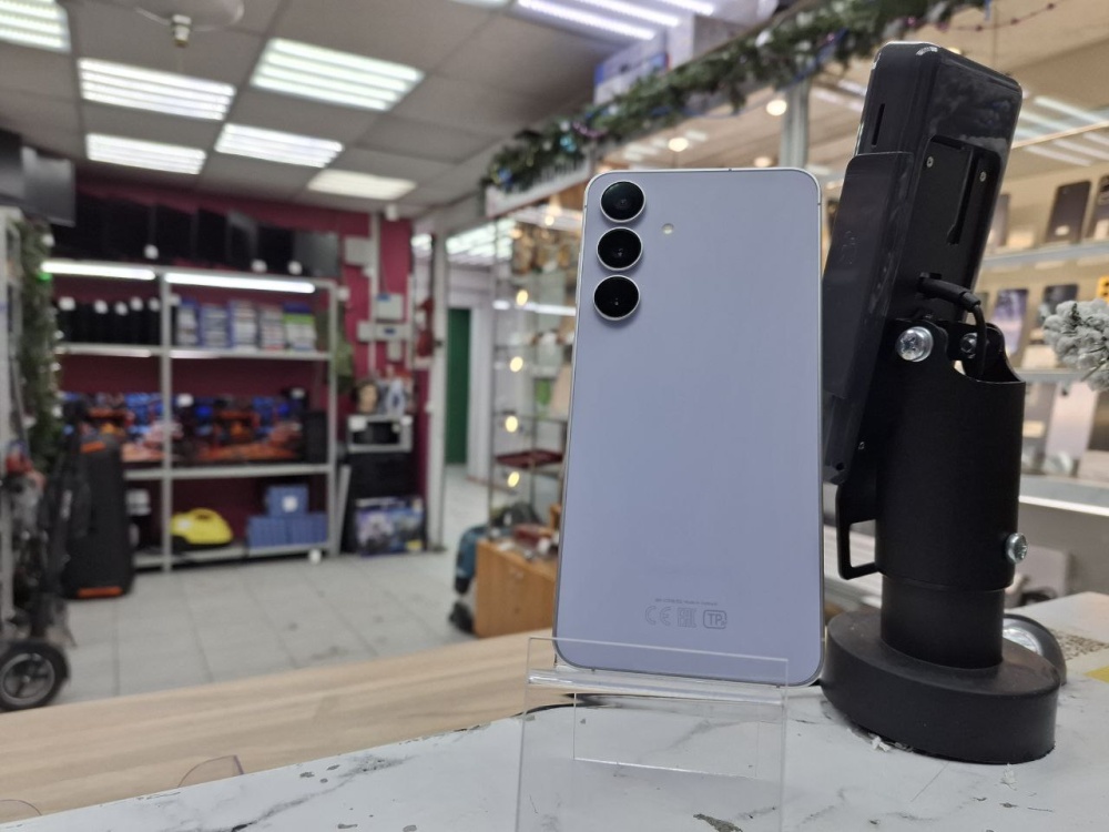 Смартфон Samsung S23 FE