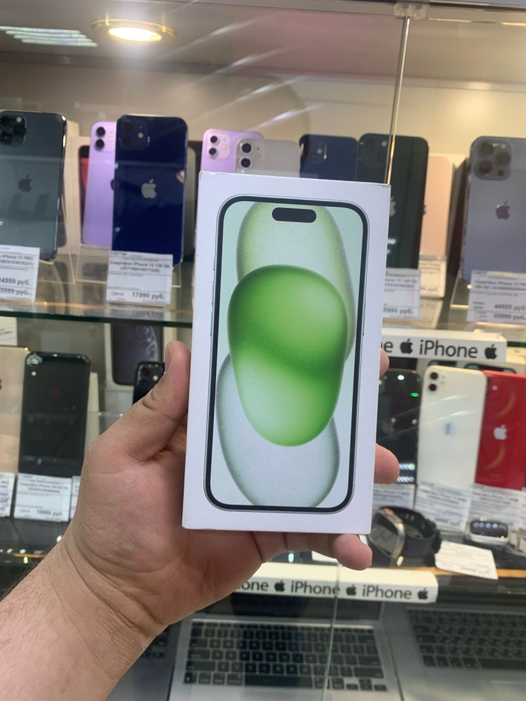 Смартфон iPhone 15 128Gb Green