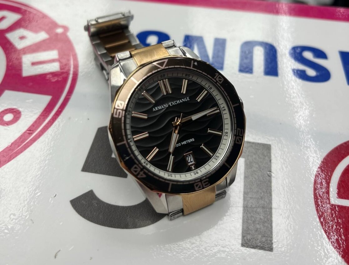 Часы Armani Exchange
