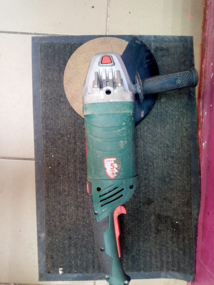 УШМ (Болгарка) hammer Flex usm2400d