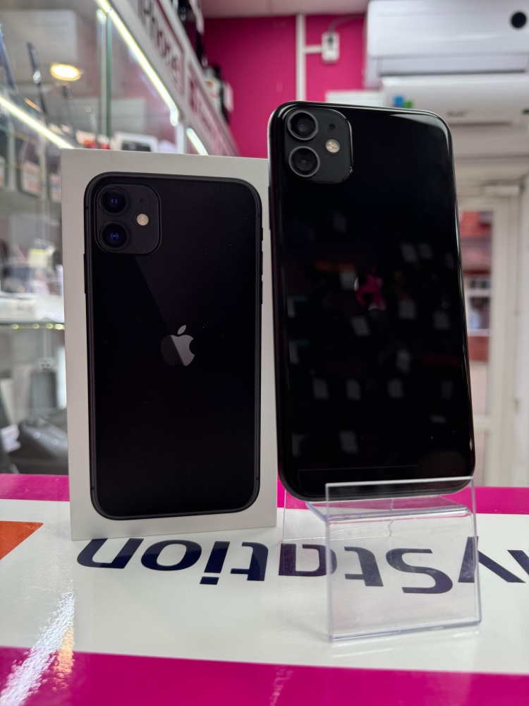 Смартфон iPhone 11 128 Gb