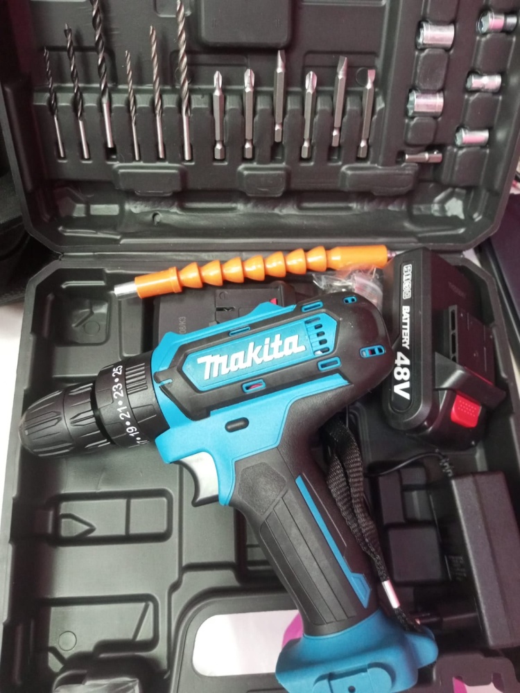 Шуруповерт Makita 48v