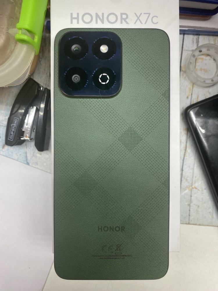 Смартфон Honor X7C