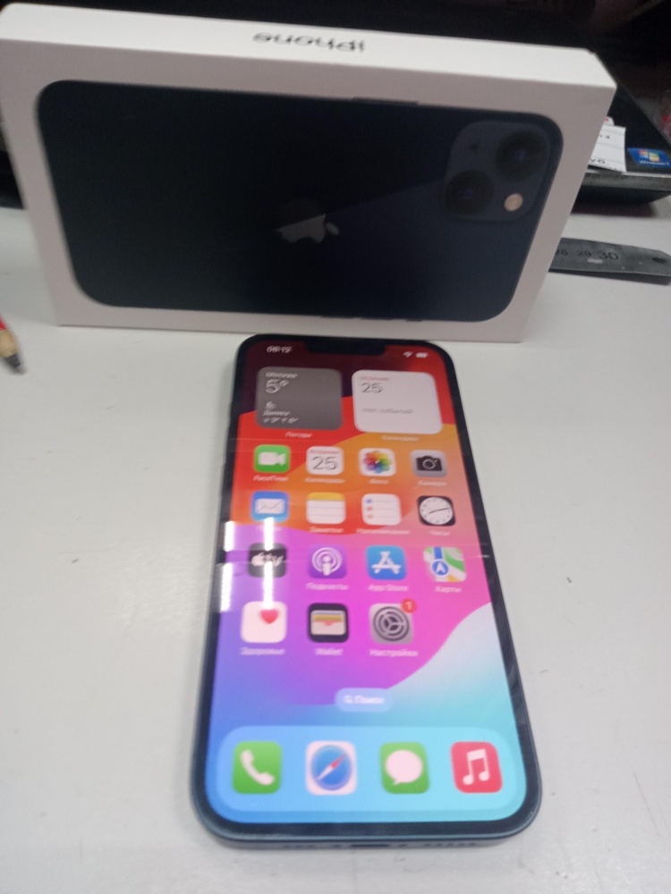Смартфон iPhone 13 128 Gb