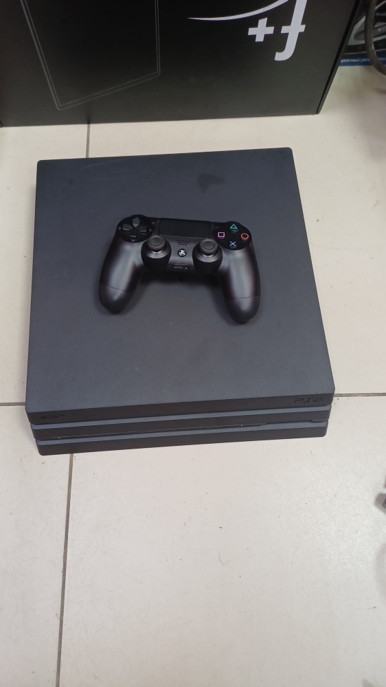 Игровая приставка Sony PlayStation 4 PRO 1ТБ