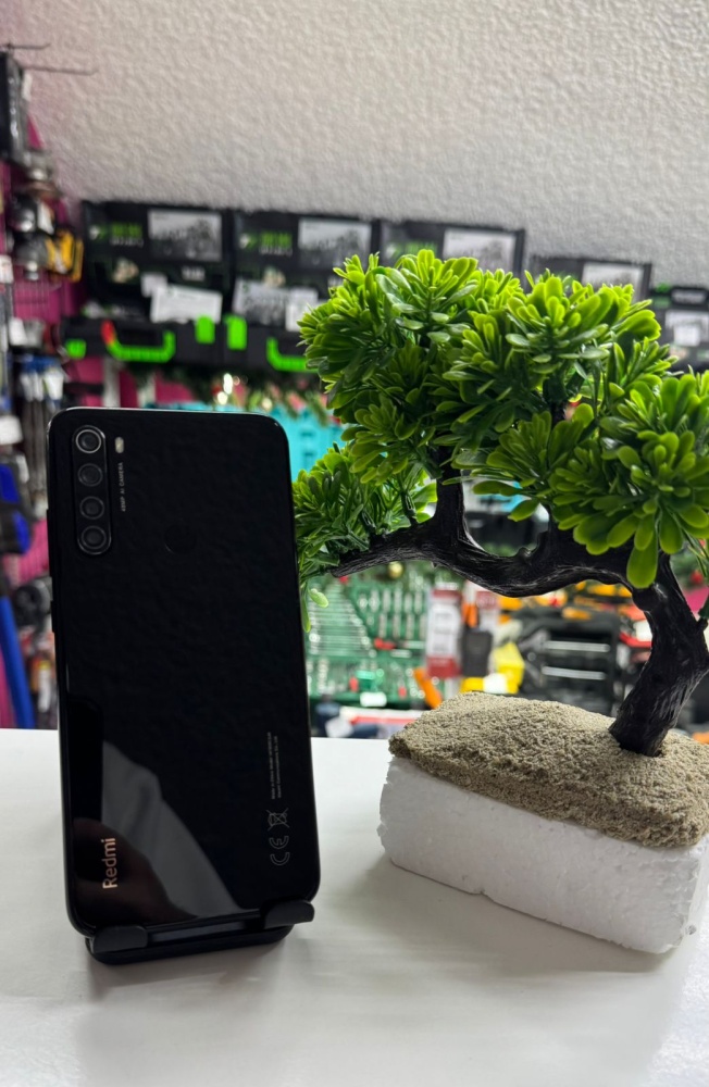 Смартфон Xiaomi Redmi note 8 4/64
