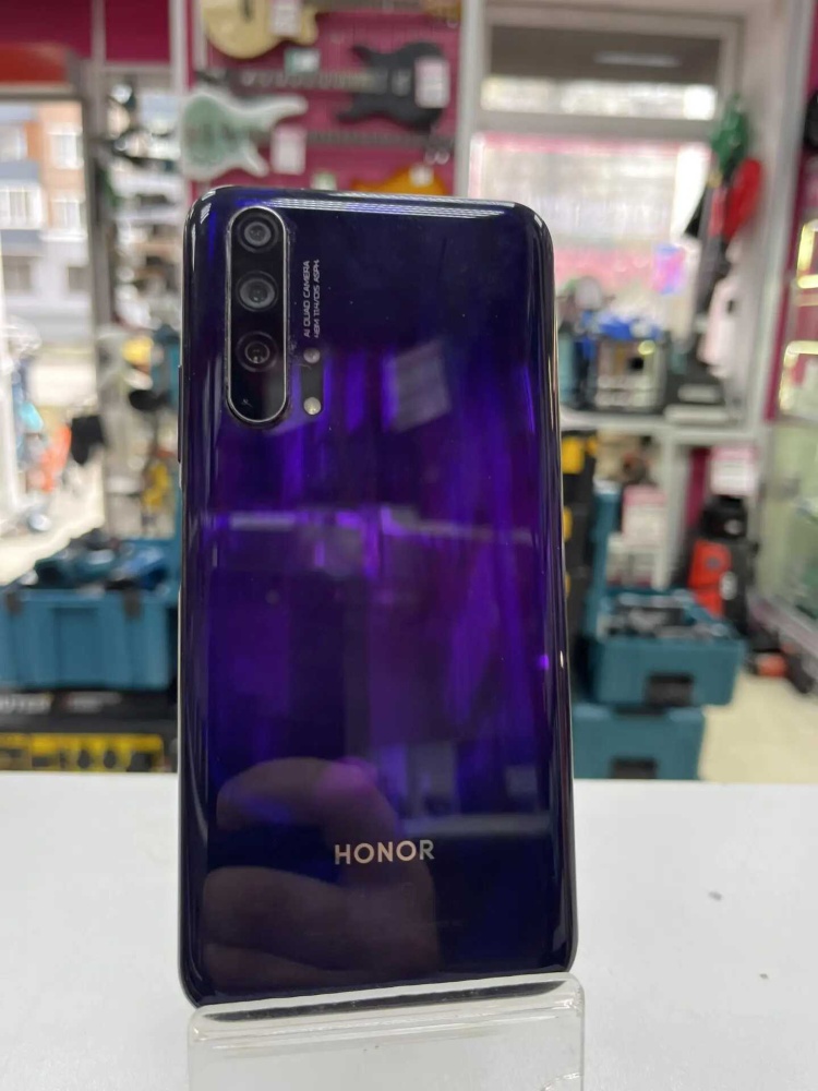 Смартфон Honor 20 PRO 8/256