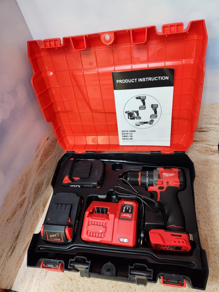 Шуруповерт MilWaukee M18
