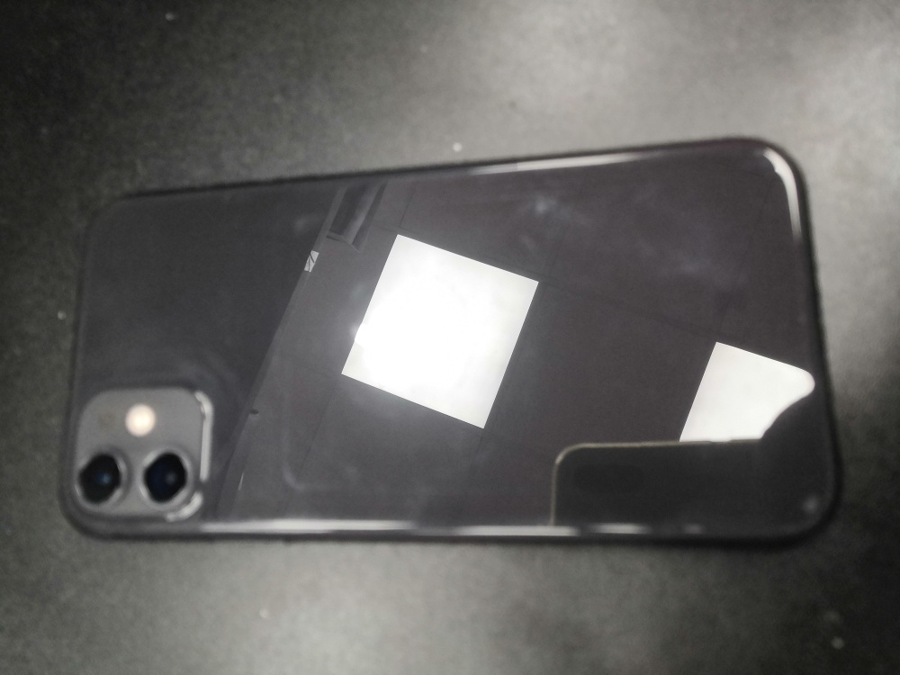 Смартфон iPhone 11 64Gb