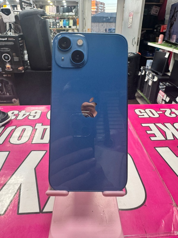 Смартфон iPhone 13 128 Gb