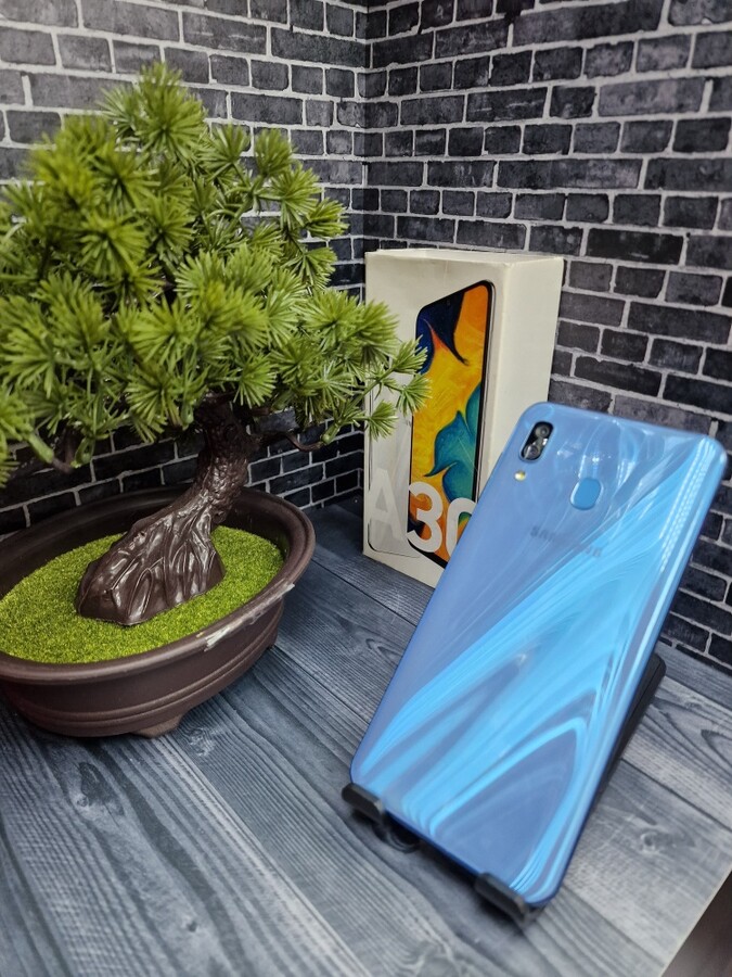 Смартфон Samsung A30 2019 3/32GB