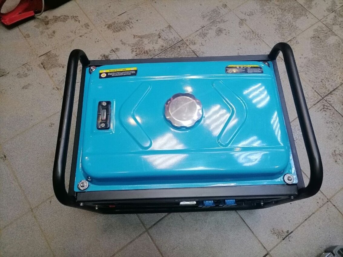 Бензогенератор Wert G 3000C