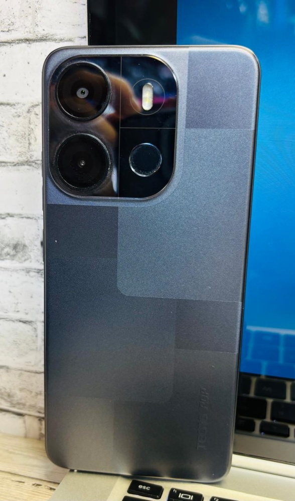 Мобильный телефон Tecno  РОР7 2/64