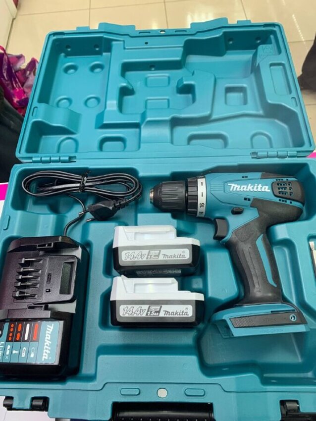 Безударная дрель-шуруповерт Makita