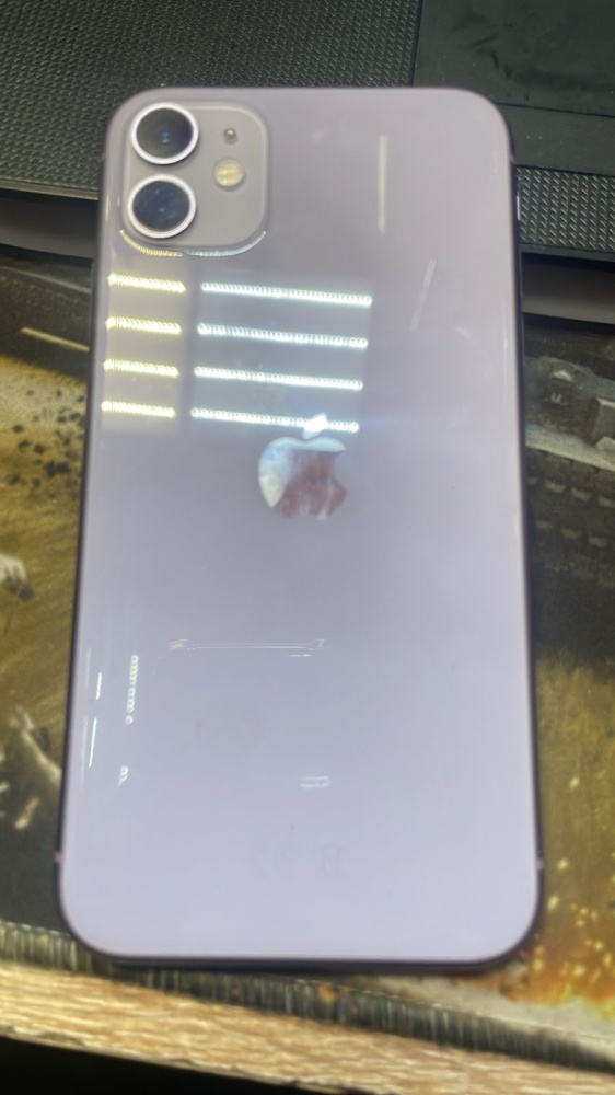 Смартфон iPhone 11 64Gb