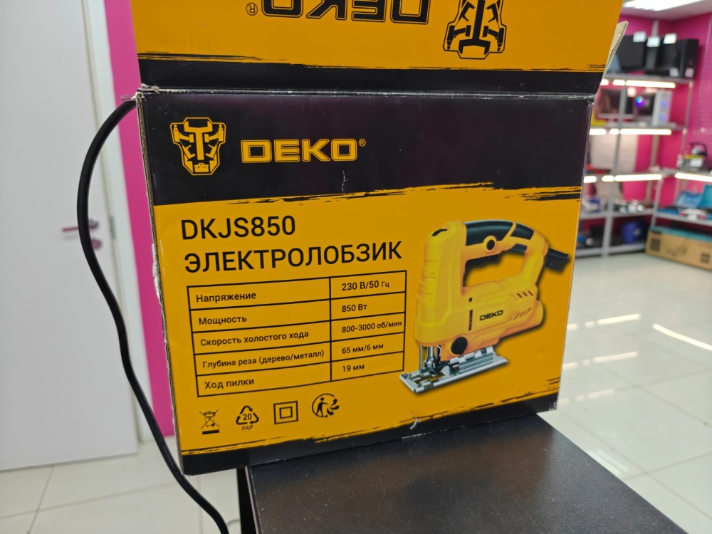 Лобзик Deko