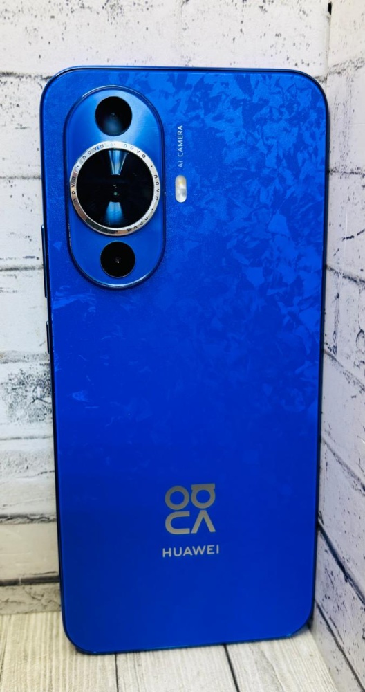 Смартфон Huawei Nova 12S 8/256