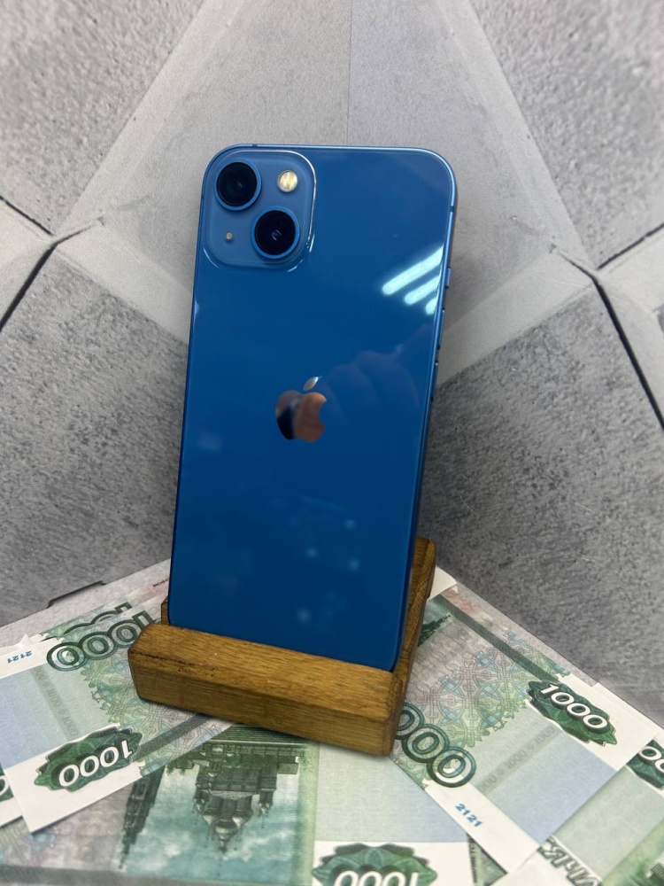 Смартфон iPhone 13 128 Gb