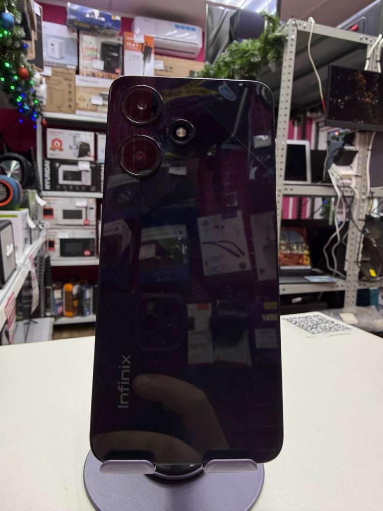 Мобильный телефон Infinix HOT 30i 8/128GB