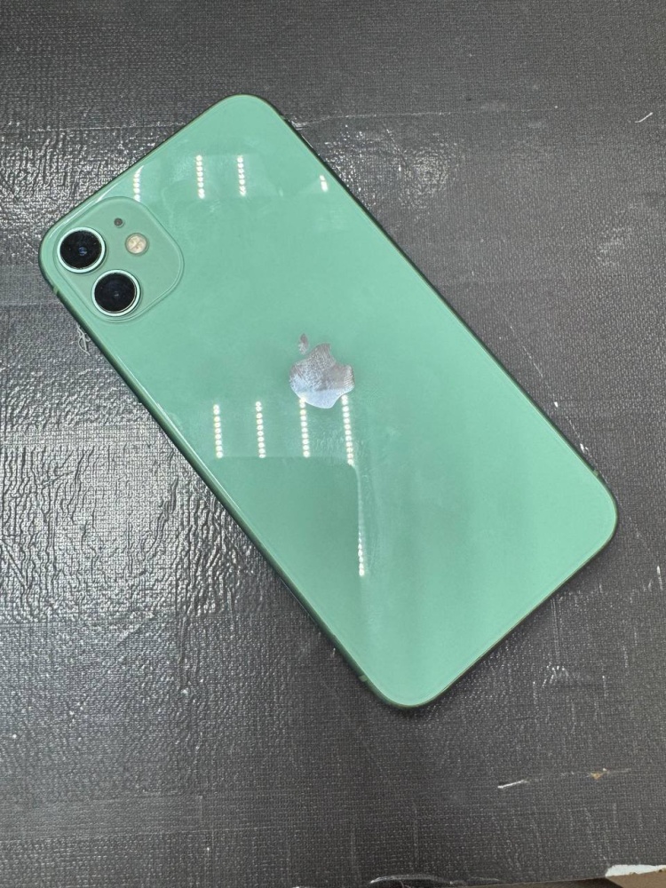 Смартфон iPhone 11 128 Gb