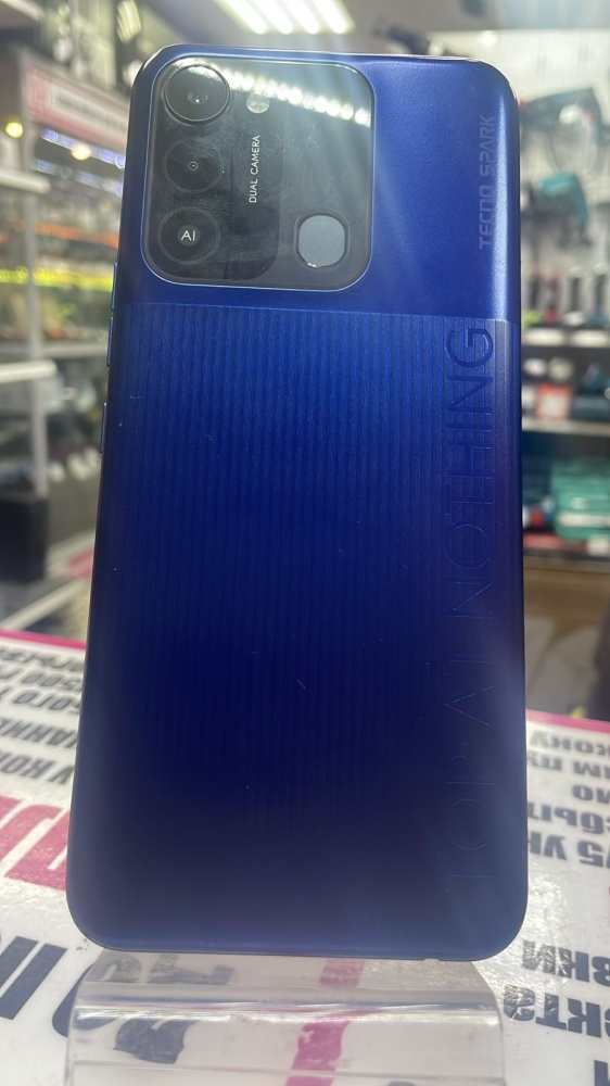 Мобильный телефон Tecno Spark Go 2022