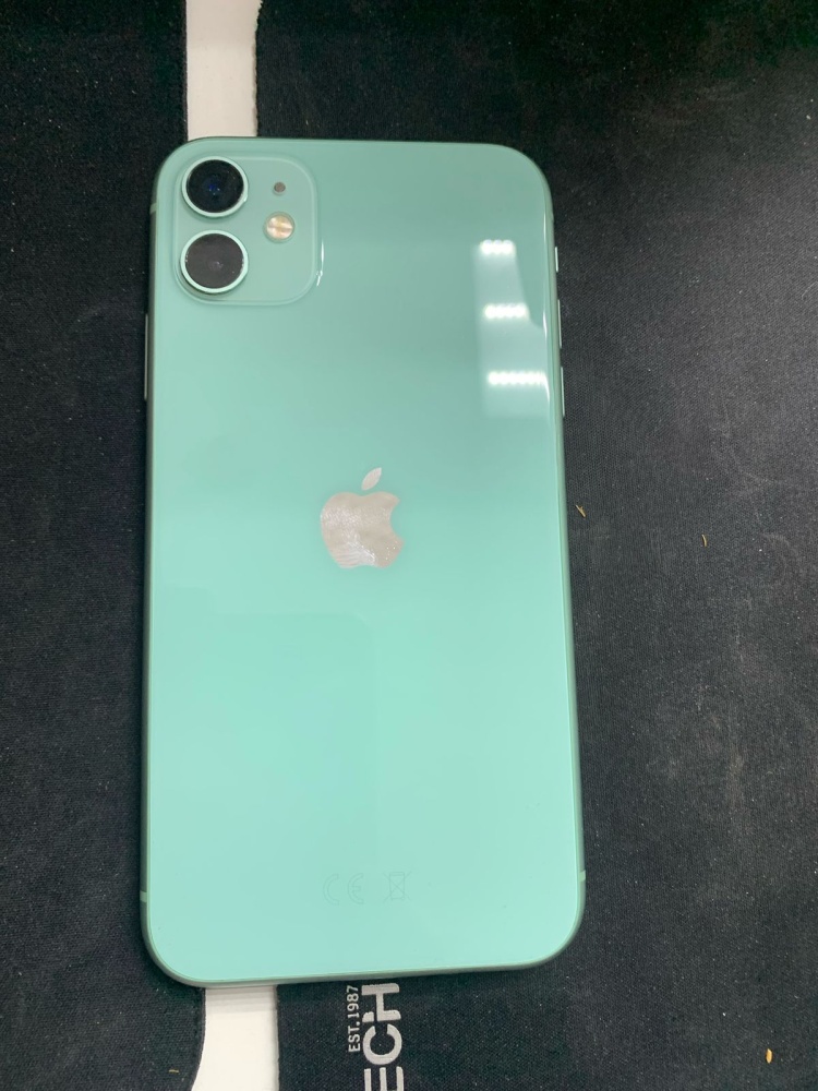 Смартфон iPhone 11 64Gb