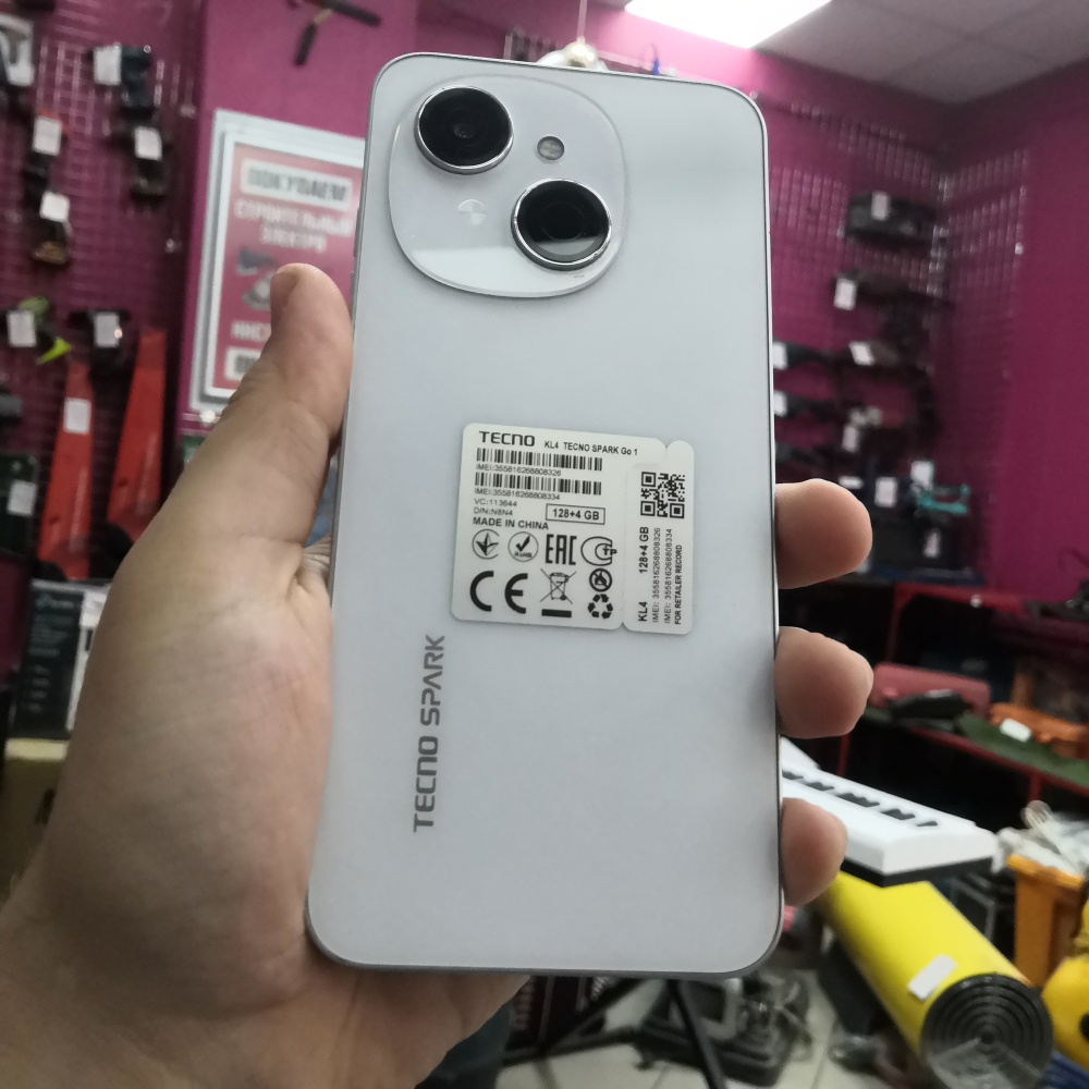 Мобильный телефон Tecno spark go 1 4/128