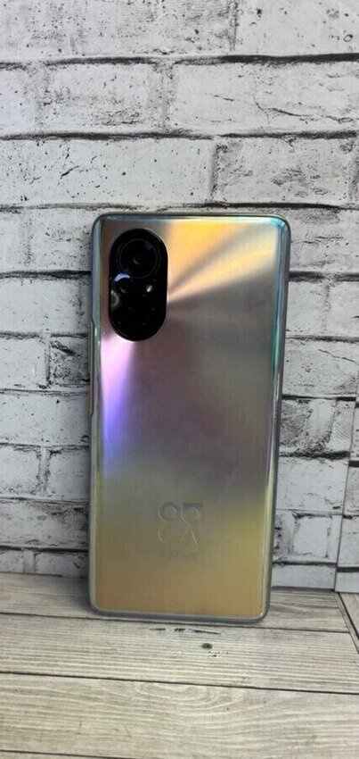 Смартфон Huawei Nova 8 8/128