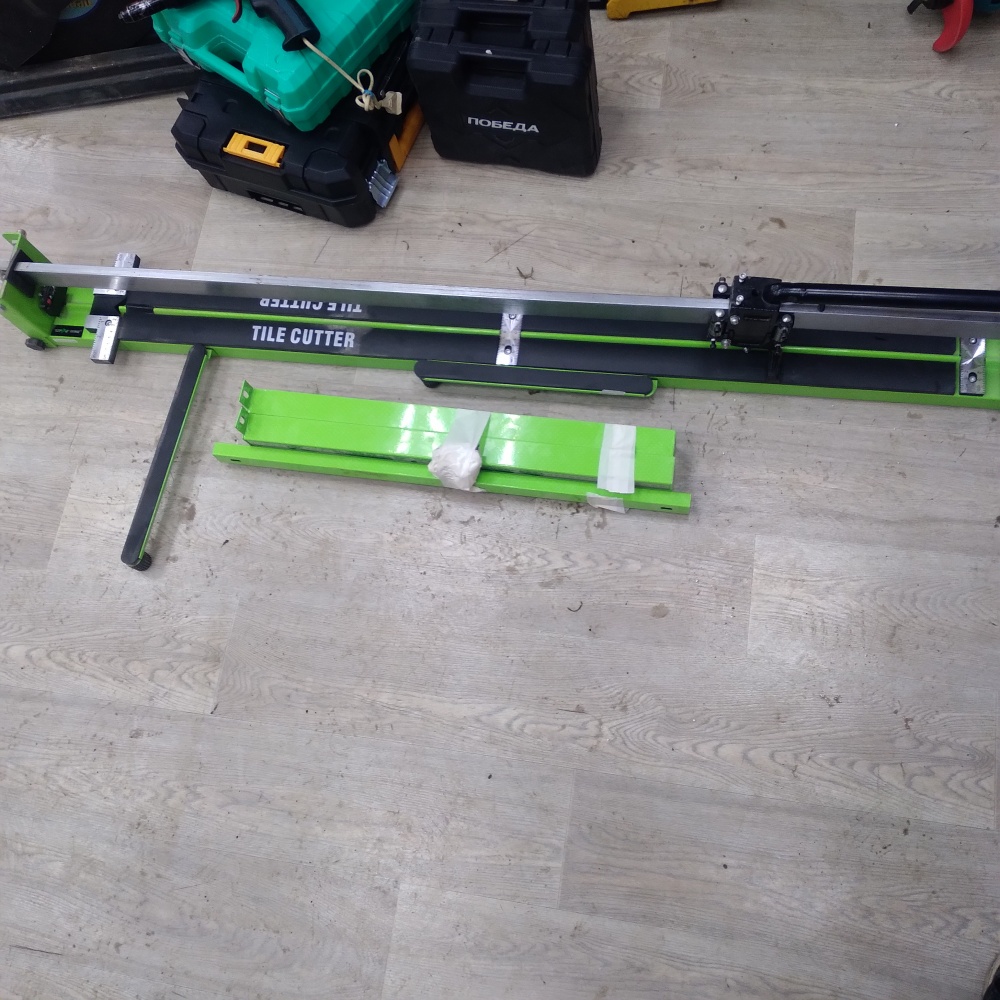 Плиткорез tile cutter